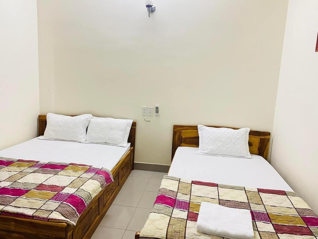 Khach San Ban Me Xanh Hotel Buon Ma Thuot Exterior photo