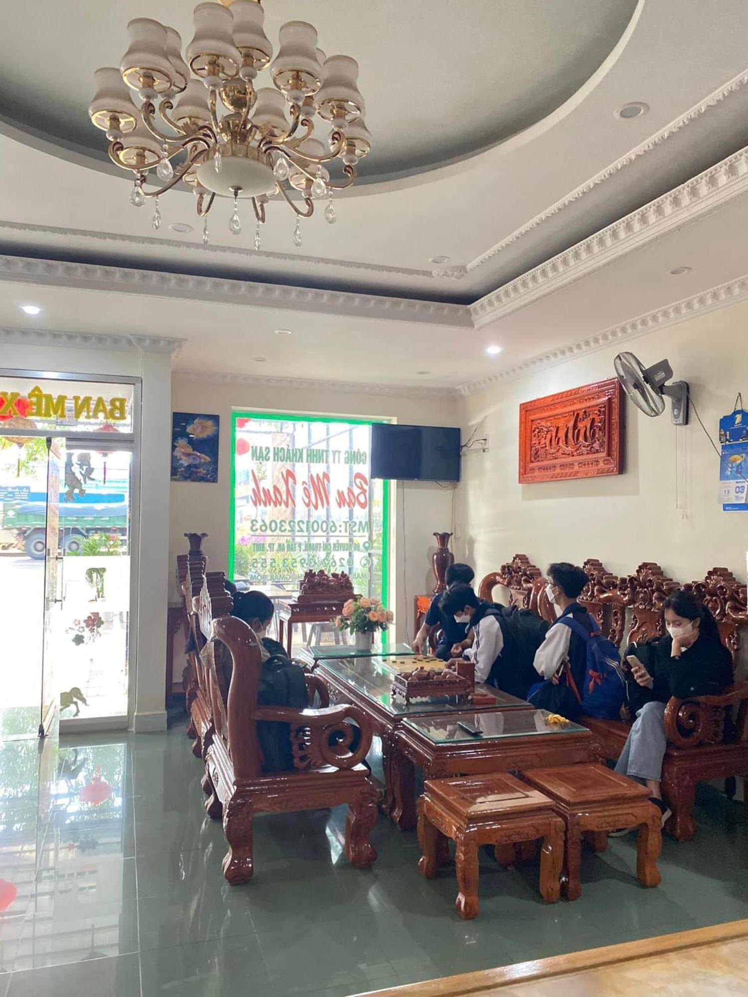 Khach San Ban Me Xanh Hotel Buon Ma Thuot Exterior photo