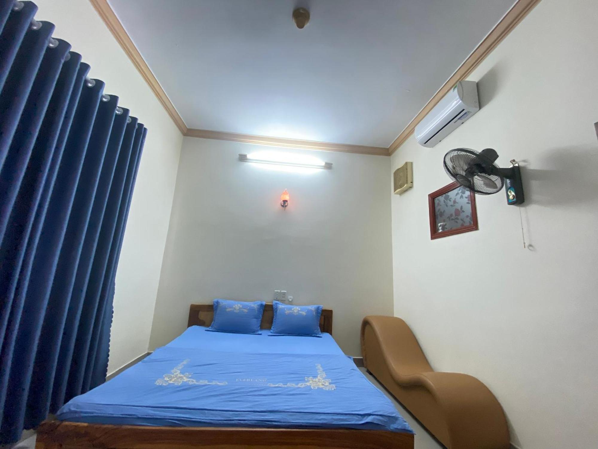 Khach San Ban Me Xanh Hotel Buon Ma Thuot Exterior photo