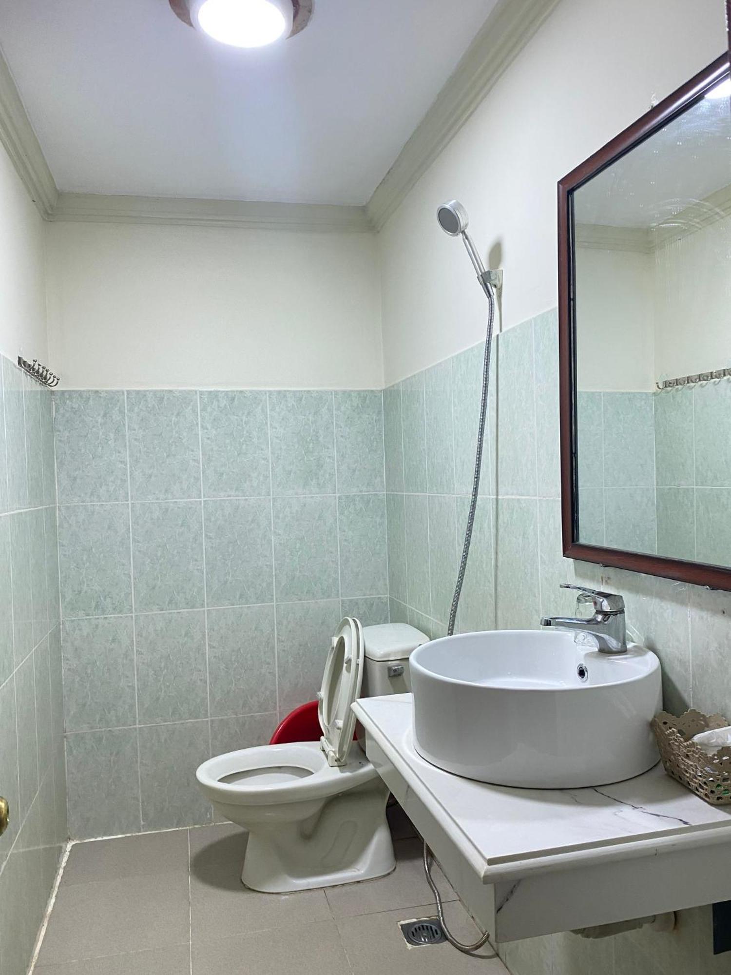 Khach San Ban Me Xanh Hotel Buon Ma Thuot Exterior photo