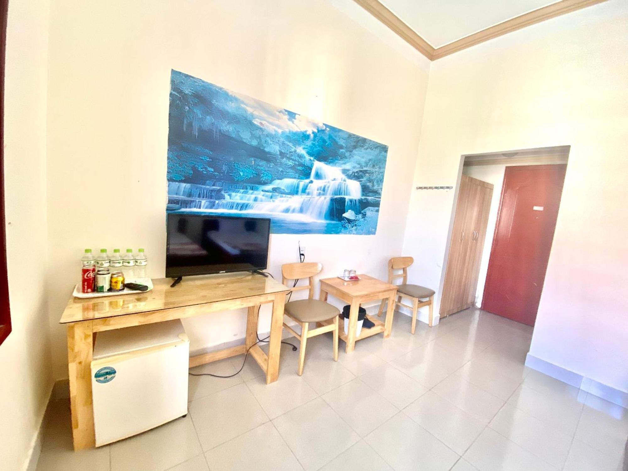 Khach San Ban Me Xanh Hotel Buon Ma Thuot Exterior photo